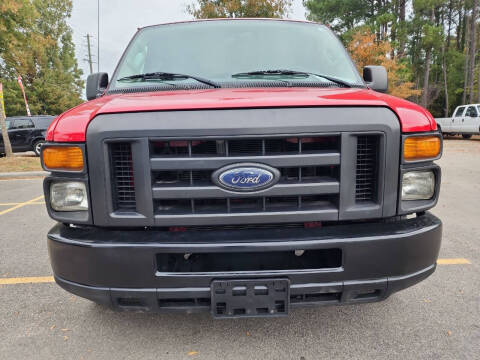 2012 Ford E-Series E-150