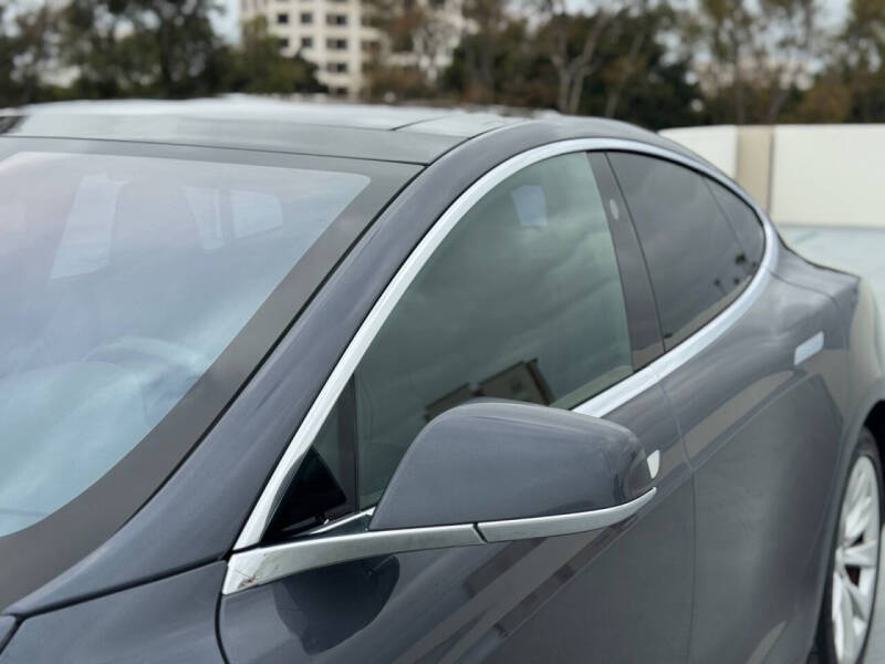 2016 Tesla Model S