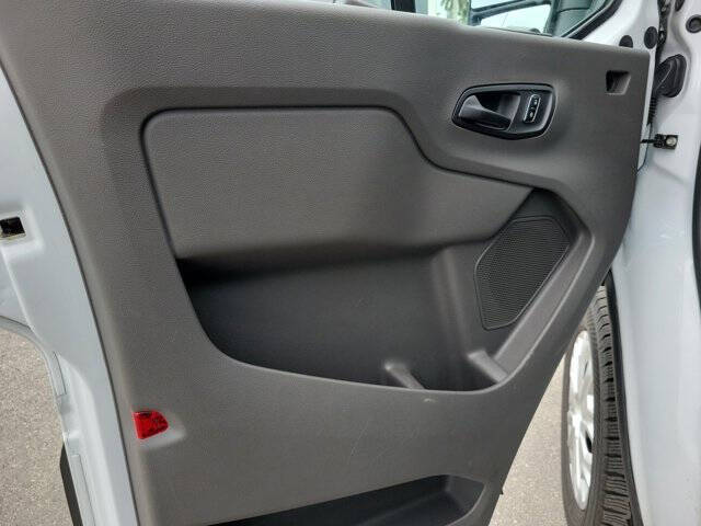 2025 Ford Transit