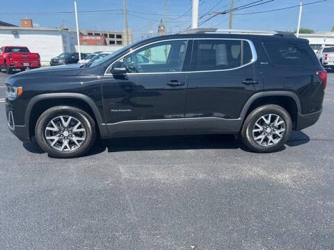 2023 GMC Acadia SLT