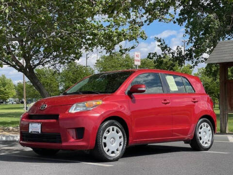 2013 Scion xD