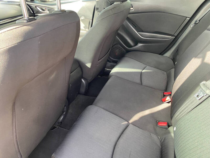2016 Mazda MAZDA3
