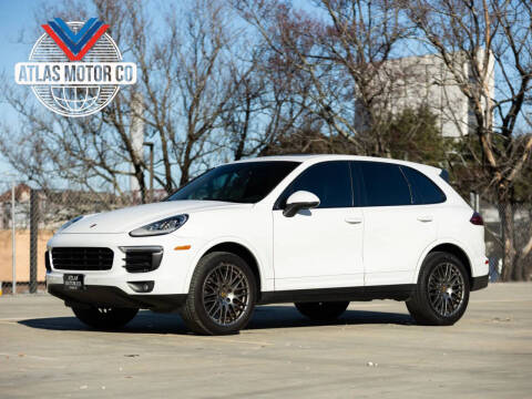 2017 Porsche Cayenne Platinum Edition