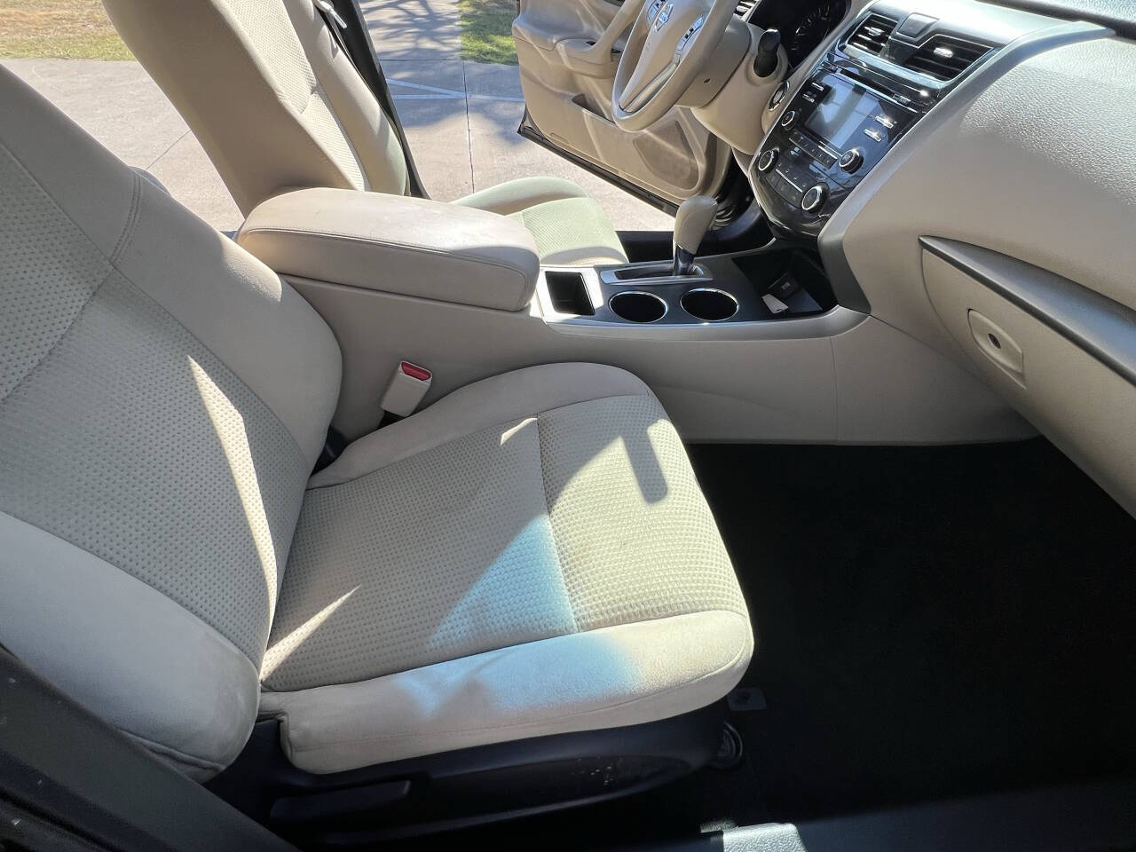 Used Car 2015 Nissan Altima  2.5 S 4dr Sedan For Sale Under $12,000 In Austin, Texas