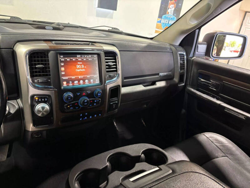 2017 RAM 1500 Laramie