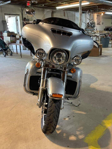 2015 Harley-Davidson Flhtcul