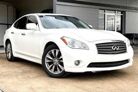 2013 Infiniti M37