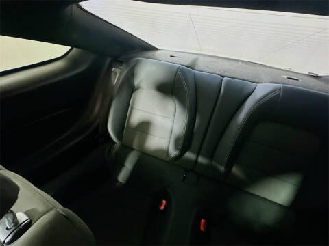 2017 Ford Mustang V6