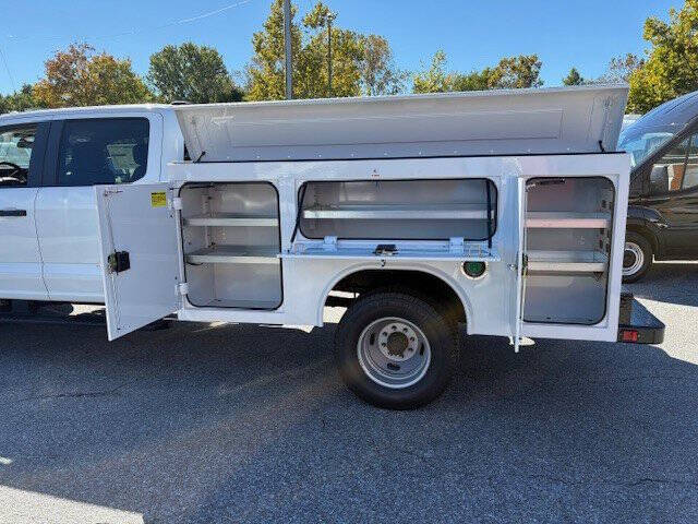 2025 Ford F-350 Super Duty XL