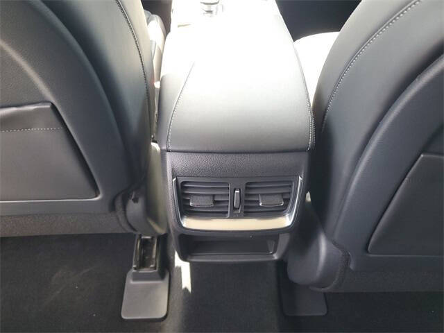 2025 Infiniti QX50 Luxe