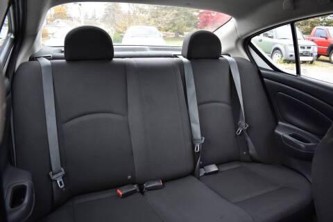 2016 Nissan Versa 1.6 S Plus