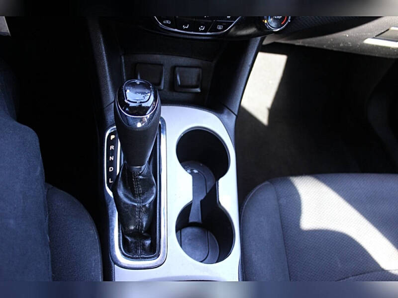 2018 Chevrolet Cruze LS Auto