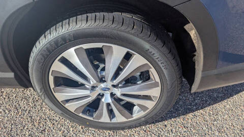 2022 Subaru Ascent Limited 8-Passenger