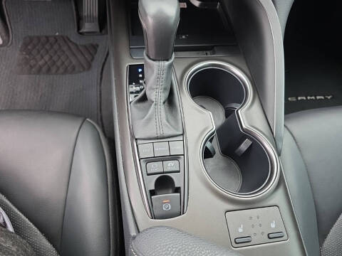 2024 Toyota Camry Hybrid XSE