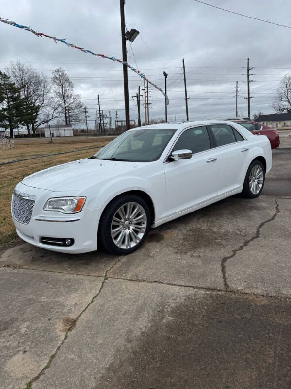 2014 Chrysler 300 for sale at Lannie Auto Sales in Hayti MO