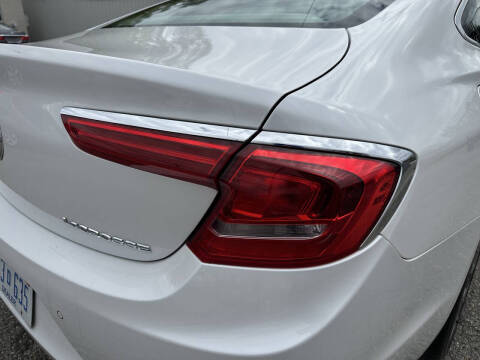 2017 Buick LaCrosse Premium