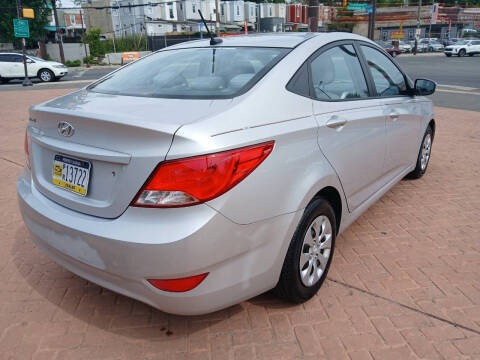2016 Hyundai Accent SE