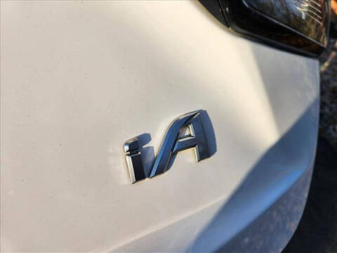 2017 Toyota Yaris iA