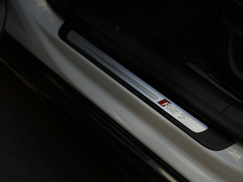 2014 Audi RS 7 4.0T quattro Prestige