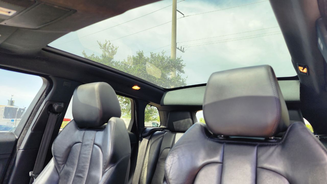 2014 LAND ROVER Range Rover Evoque SUV / Crossover - $12,900