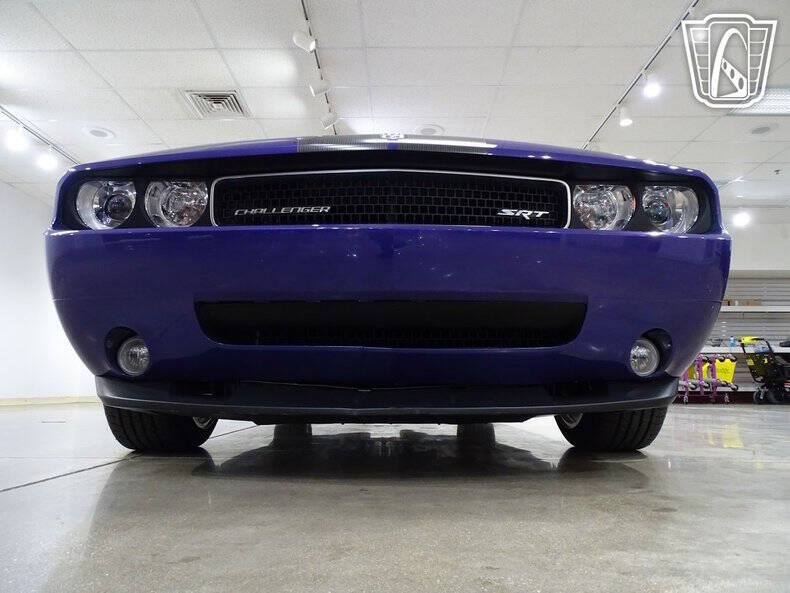 2010 Dodge Challenger SRT8