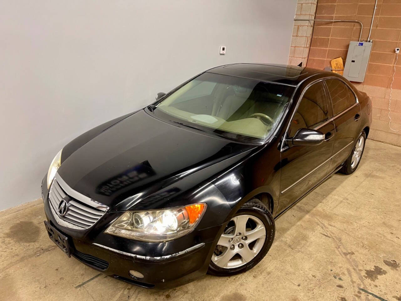 2005 Acura RL for sale at Sapphire Motors in Gurnee, IL