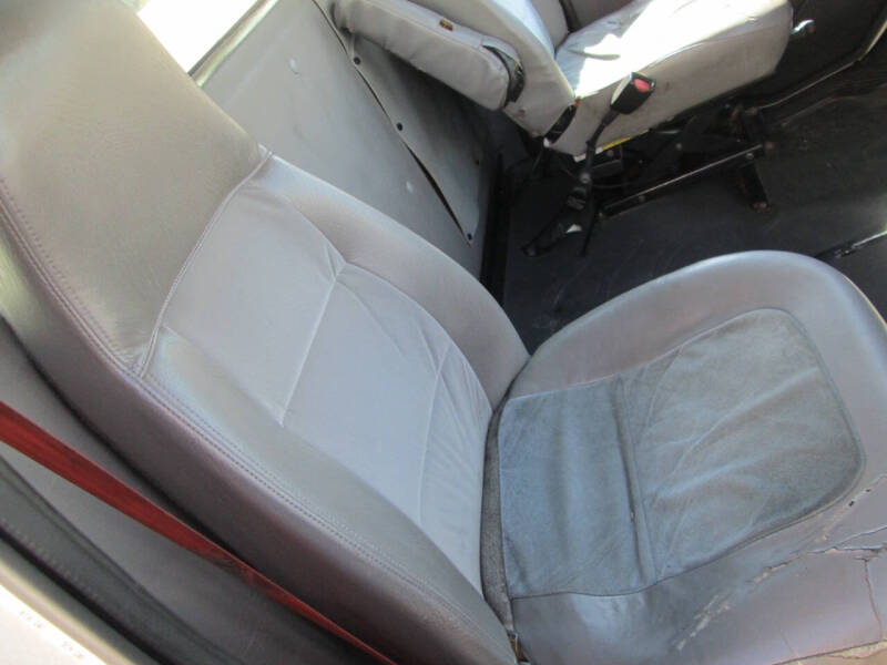 2007 Freightliner Business class M2