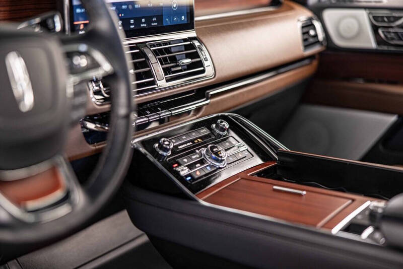 2024 Lincoln Navigator Reserve