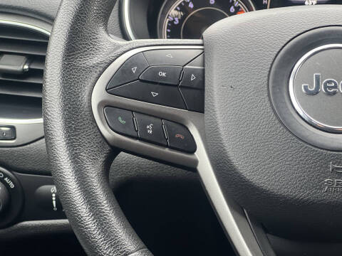 2019 Jeep Cherokee Latitude