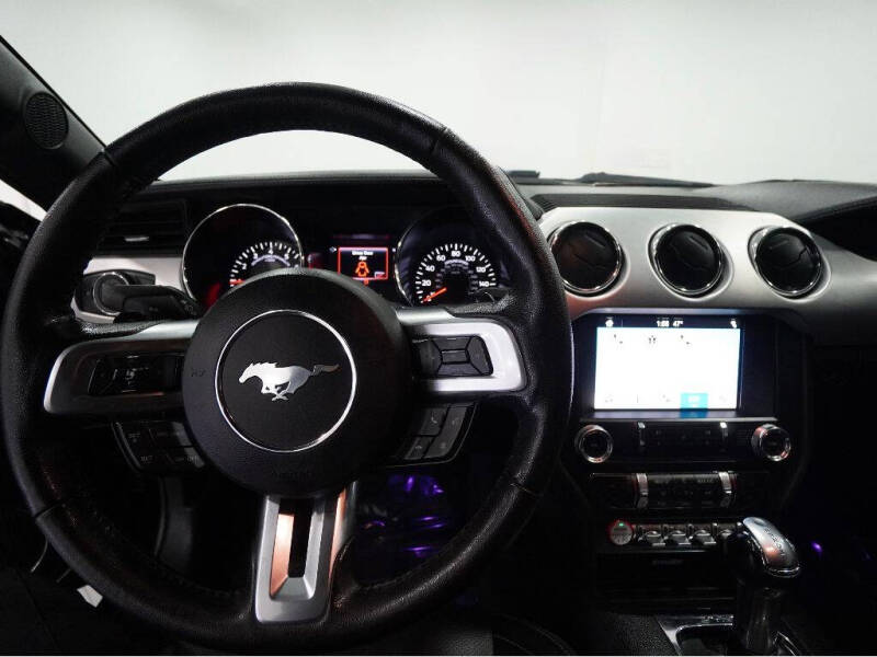 2017 Ford Mustang EcoBoost Premium