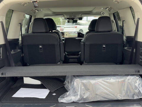 2025 Infiniti QX80 Sensory