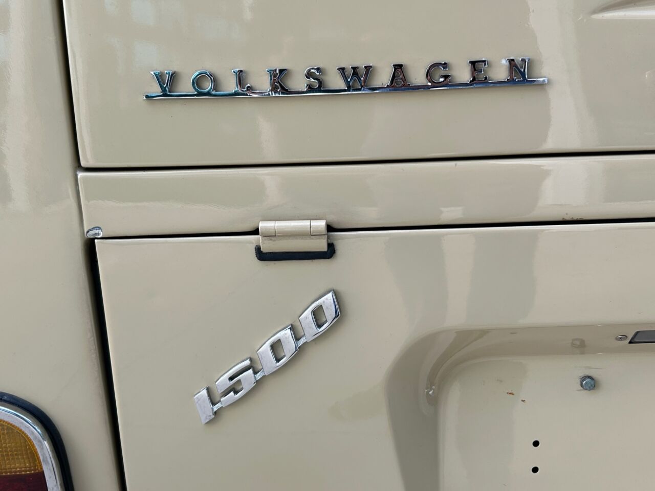 1972 Volkswagen Type II 12