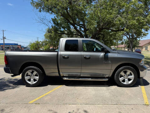 2013 RAM 1500 SLT