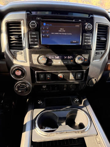 2017 Nissan Titan XD Platinum Reserve