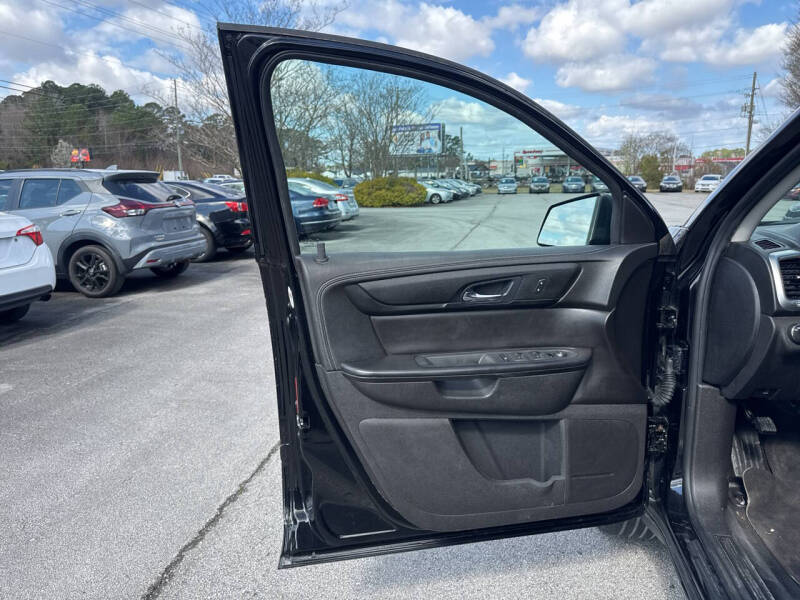 2016 GMC Acadia SLE-2