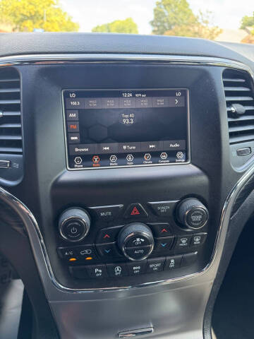 2020 Jeep Grand Cherokee Laredo E