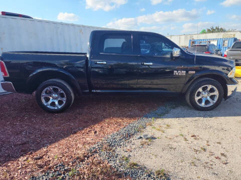 2015 RAM 1500 Laramie