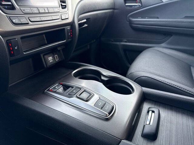 2022 Honda Pilot Black Edition