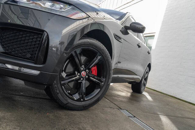 2017 Jaguar F-PACE S