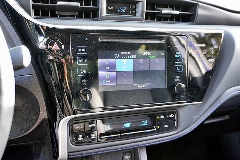 2017 Toyota Corolla SE