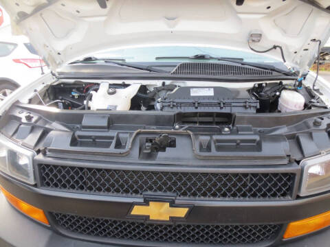 2022 Chevrolet Express 2500
