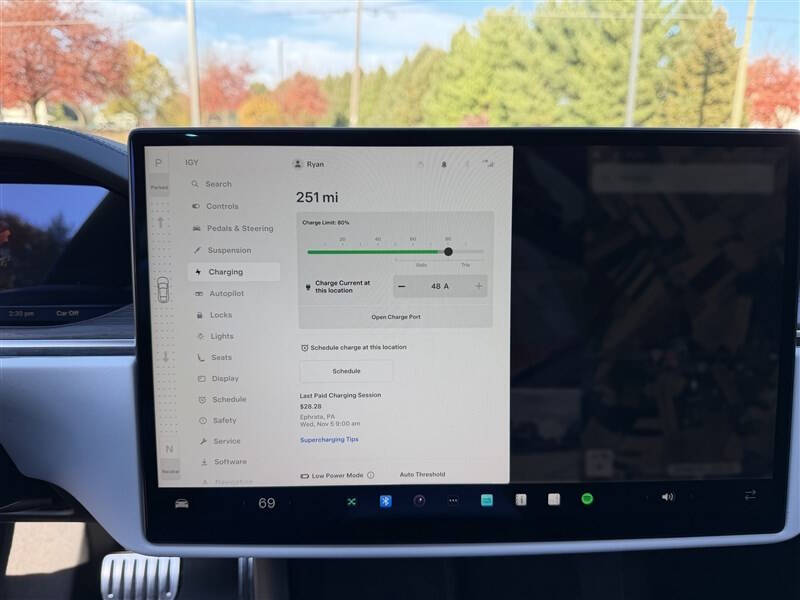 2021 Tesla Model S Plaid