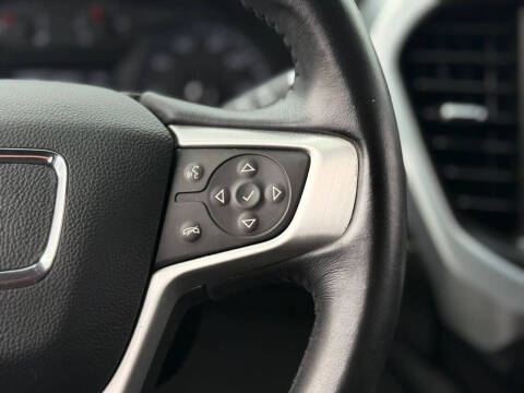 2017 GMC Acadia SLE-2