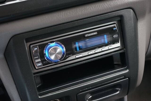 2000 Nissan Xterra SE