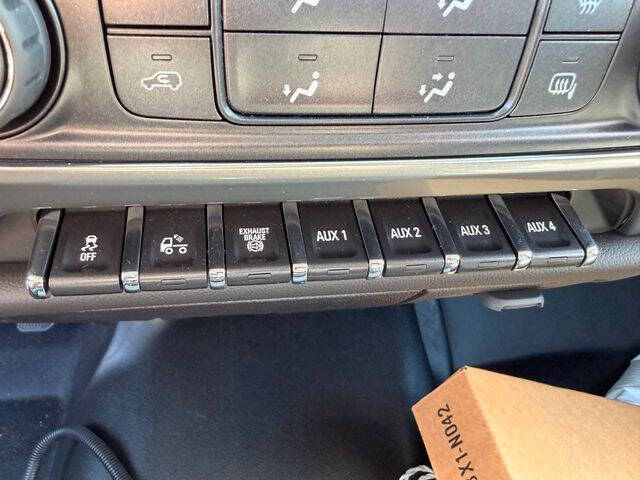 2024 Chevrolet Silverado 6500HD