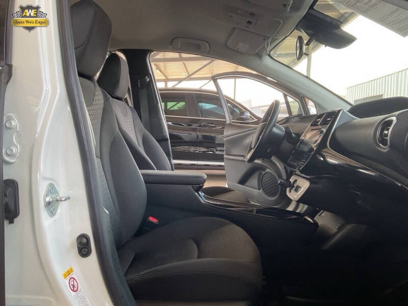 2017 Toyota Prius Prime Plus