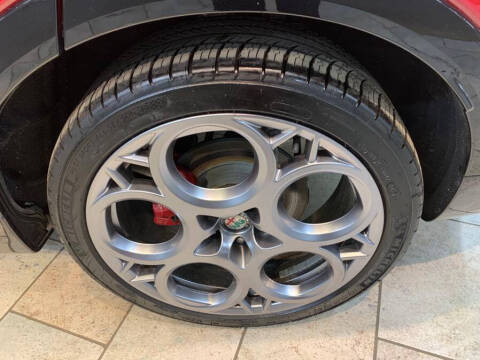 2024 Alfa Romeo Tonale Hybrid Ti