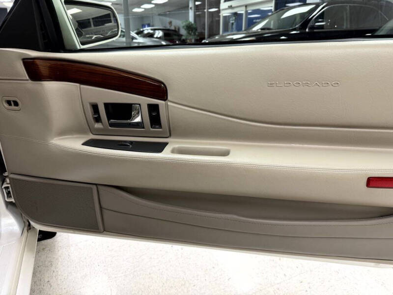 2002 Cadillac Eldorado ESC