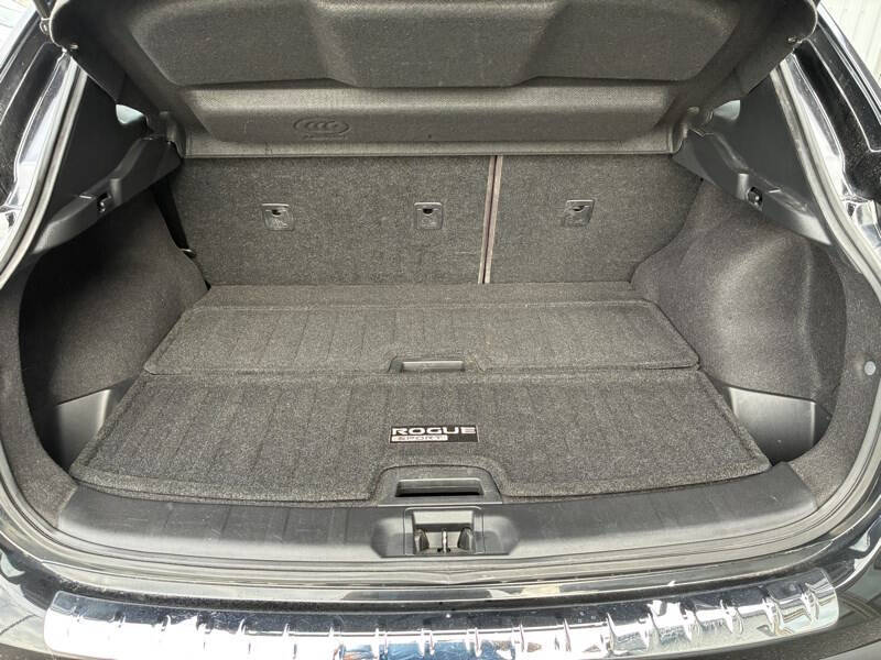 2017 Nissan Rogue Sport SV