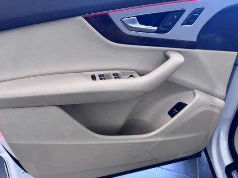 2017 Audi Q7 2.0T quattro Premium Plus